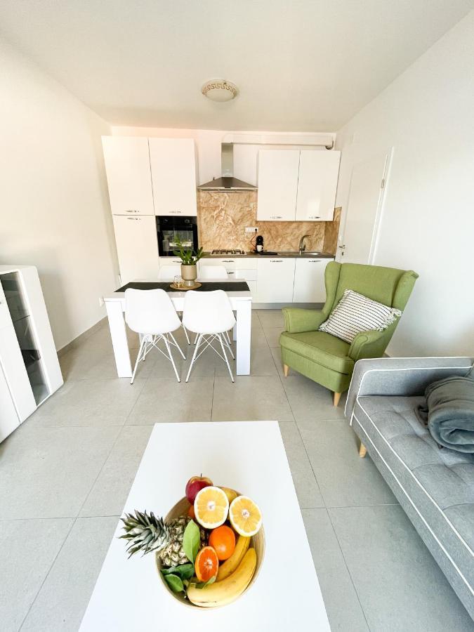 Stylish City View Apartment * Bellela * Korcula Town Bagian luar foto